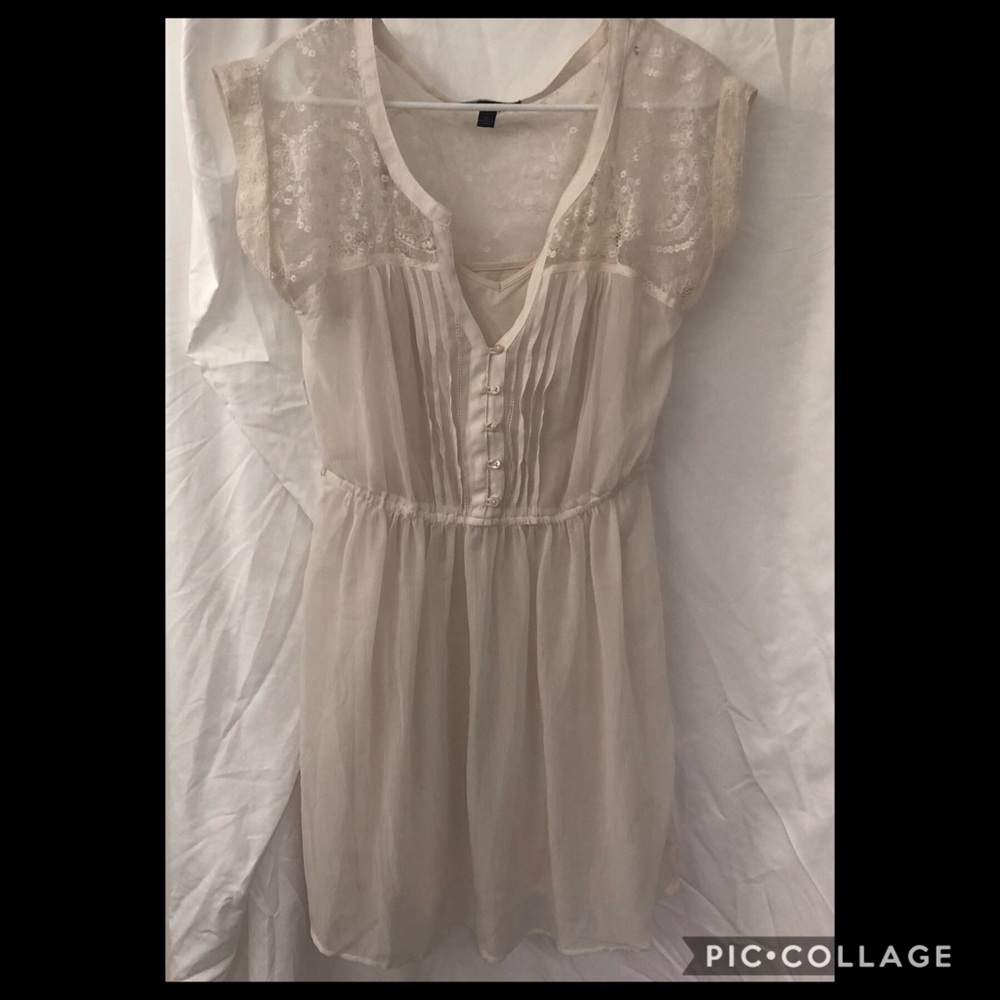 🍾Cute spring/ summer dress!